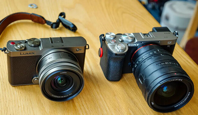 Comparison Between Panasonic LUMIX S9 and Sony A7C2