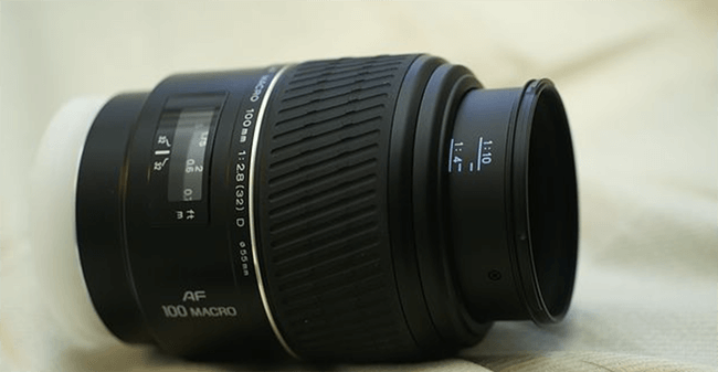 Minolta 100mm f2.8 macro