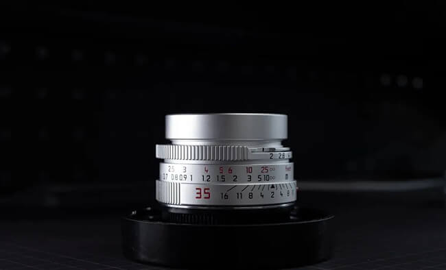 Minolta 100mm f2.8 macro