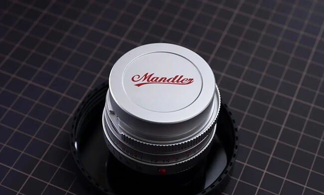 Minolta 100mm f2.8 macro