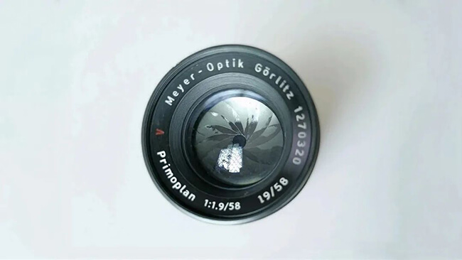 50mm vs 85mm, How to Choose a Portrait Lens?