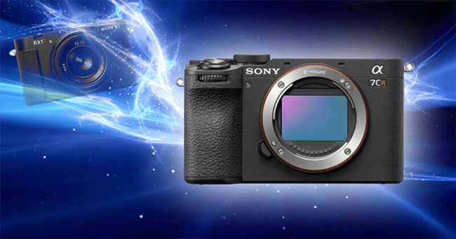 Comparison between Sony a7CR and RX1R III