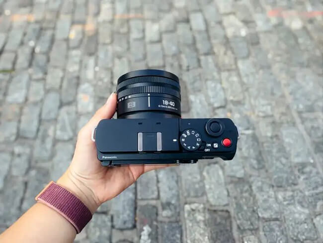 Panasonic LUMIX S9 with 18-40mm Lens